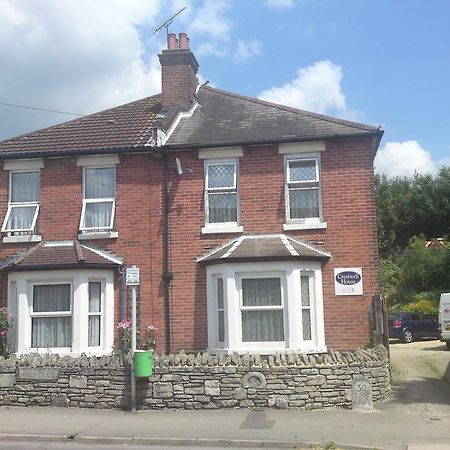 Crestwell House Panzió Eastleigh Kültér fotó